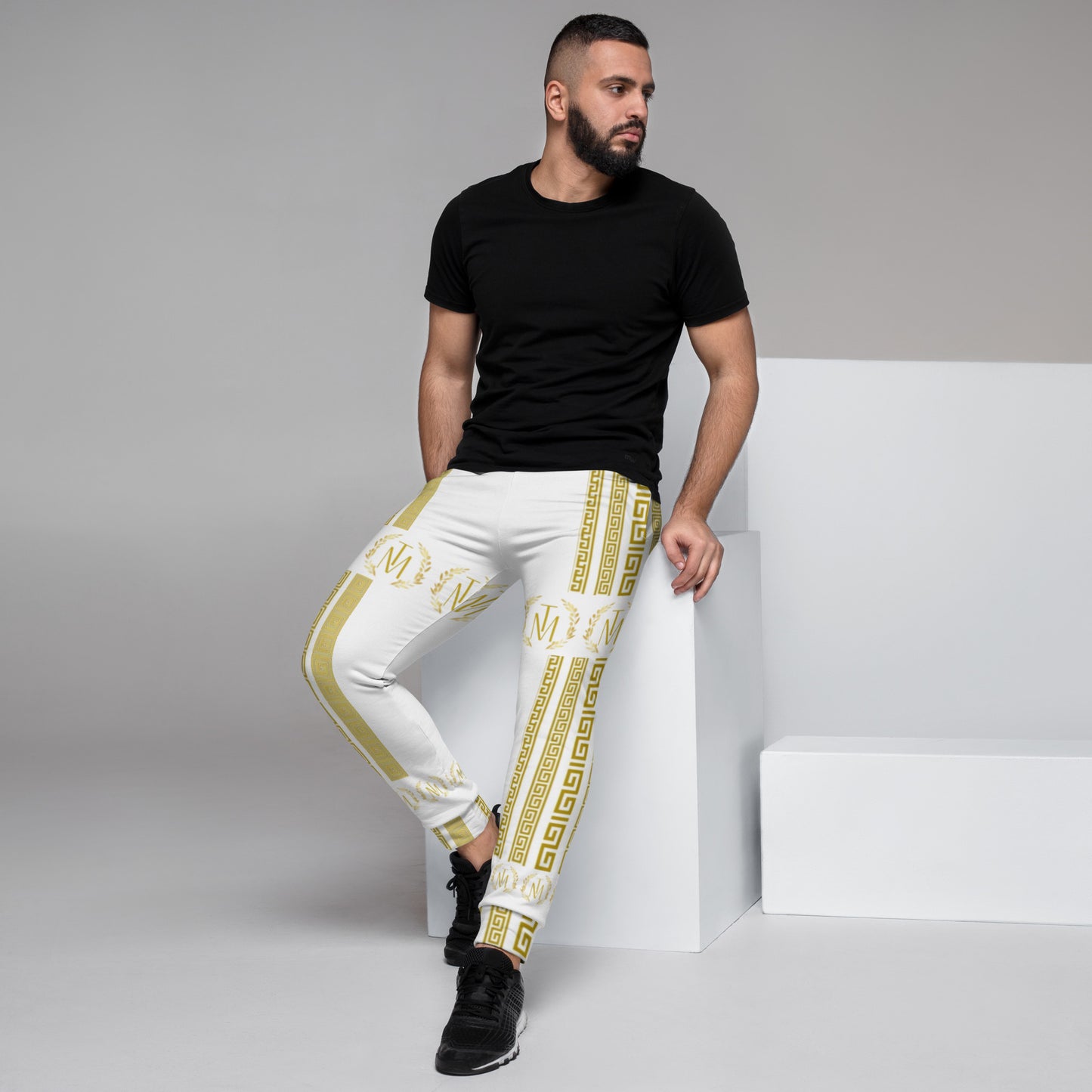 TM Men's Joggers Gold Stencil